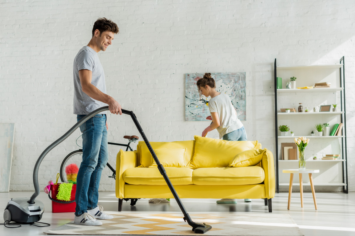 Kiraz Bayan Temizlikçi